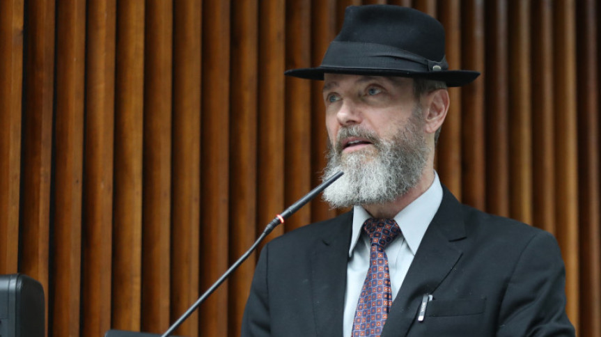 Deputado Tito Barichello (União).