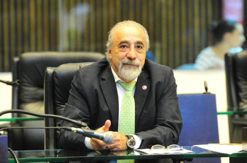 Deputado Rasca Rodrigues (PODE).