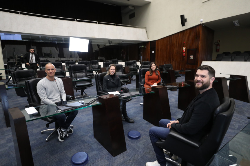 O programa Assembleia Entrevista desta semana bate um papo com o curitibano Daniel Munari, barista e mestre na torra de cafés especiais.