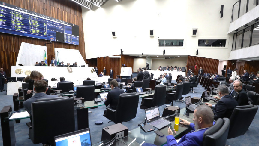 Nesta terça-feira (30) foram realizadas duas sessões plenárias.