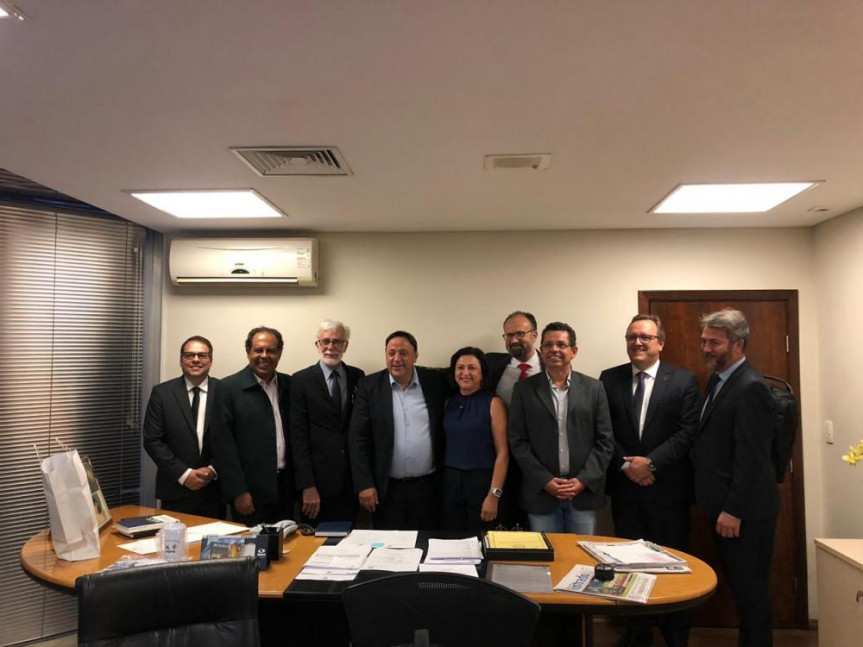 Na reunião os reitores ressaltaram a relevância das universidades.
