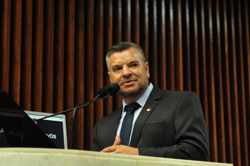 Deputado Delegado Jacovós (PR).