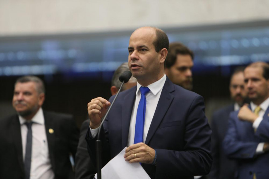 Deputado Evandro Araújo (PSC) quer ouvir representantes dos municípios.