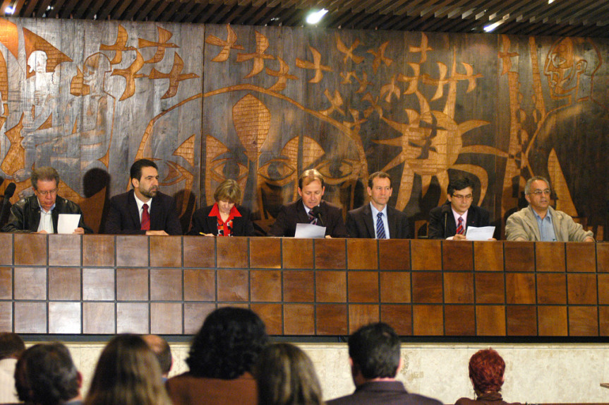 Seminário sobre PPPs contou com a presença de deputados estaduais de São Paulo, Rio Grande do Sul e demais convidados.
