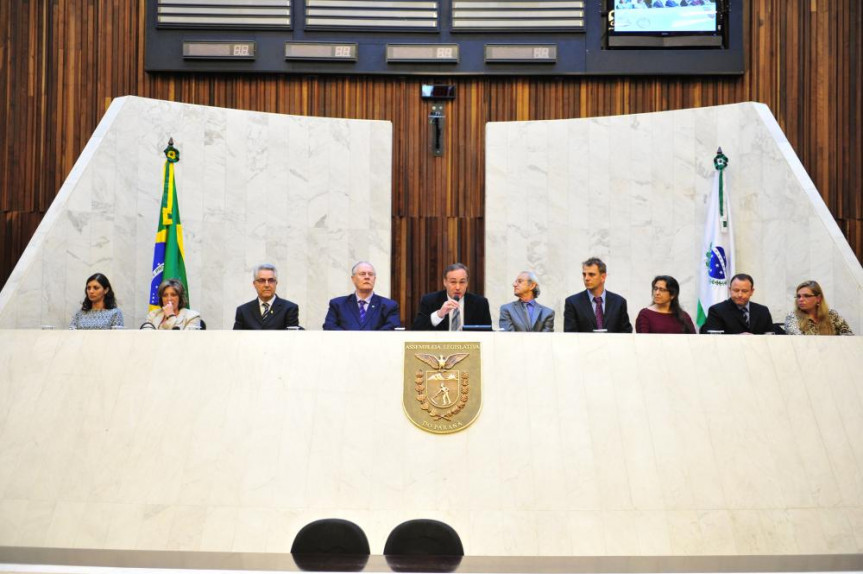 Sessão Solene homenageia o "Dia Nacional do Médico Veterinário".