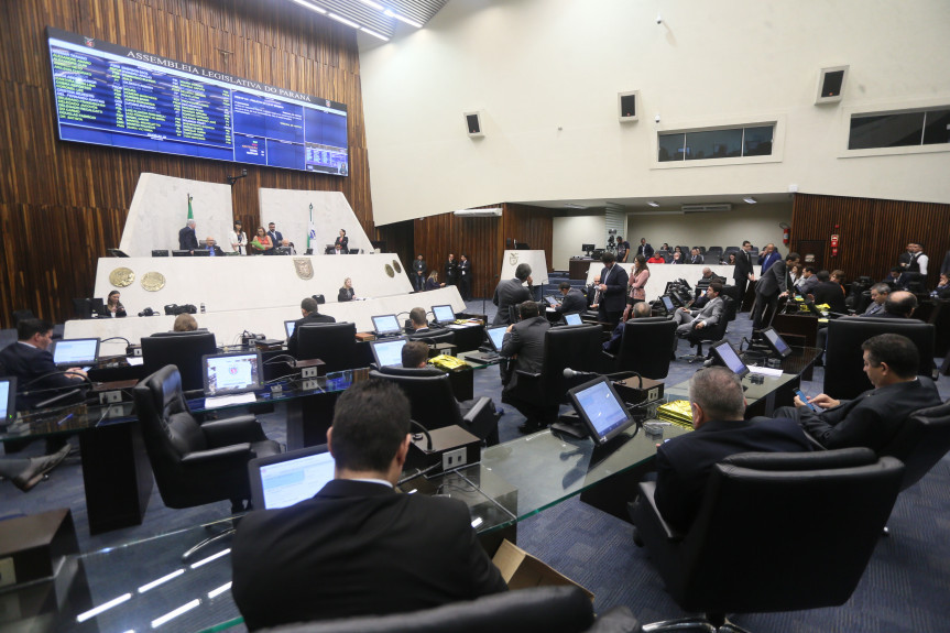 Duas sessões plenárias, uma ordinária e outra extraordinária, foram realizadas nesta terça-feira (17) na Assembleia Legislativa.