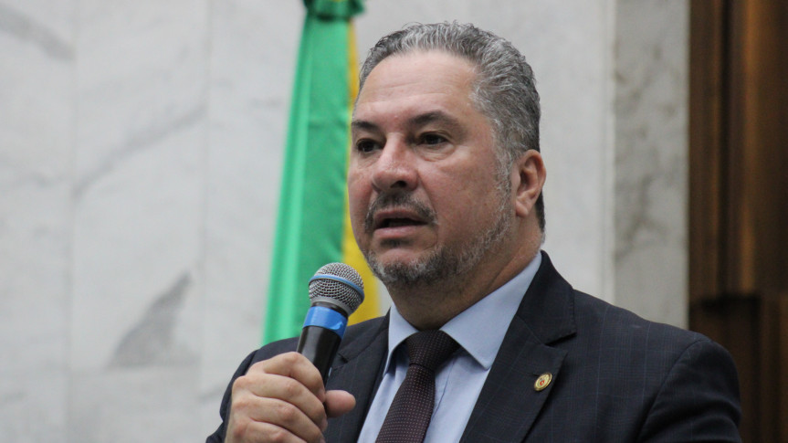 Deputado Gilson de Souza (PL).