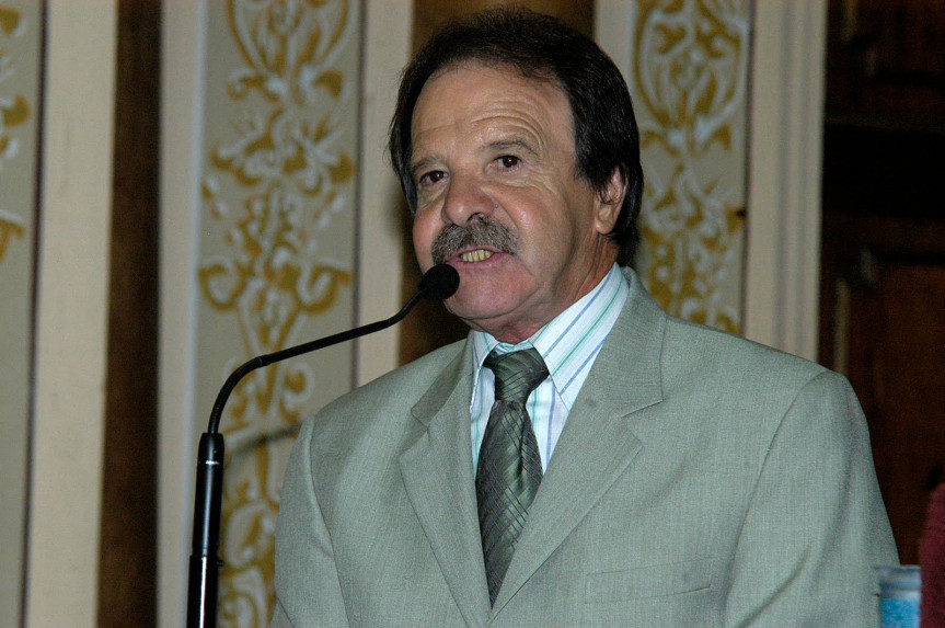 Morre, aos 80 anos, o ex-deputado Algaci Tulio.