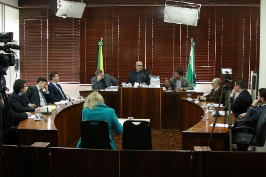 Deputados que integram a CPI da JMK realizam a 20ª reunião nesta terça-feira (08).