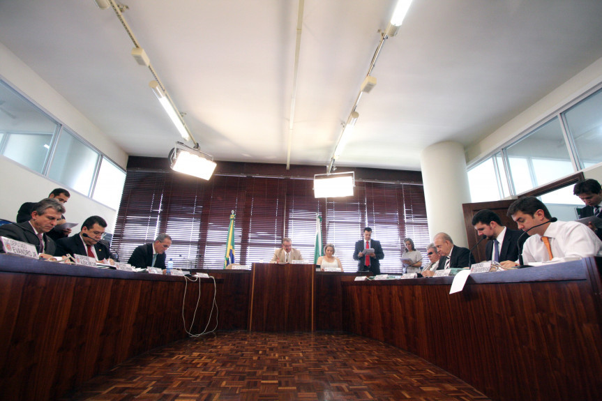 Reunião da Comissão de Constituição e Justiça (CCJ).