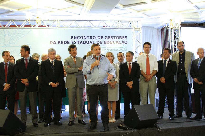 Deputados prestigiam o Encontro de Gestores da Rede Estadual de Educação.
