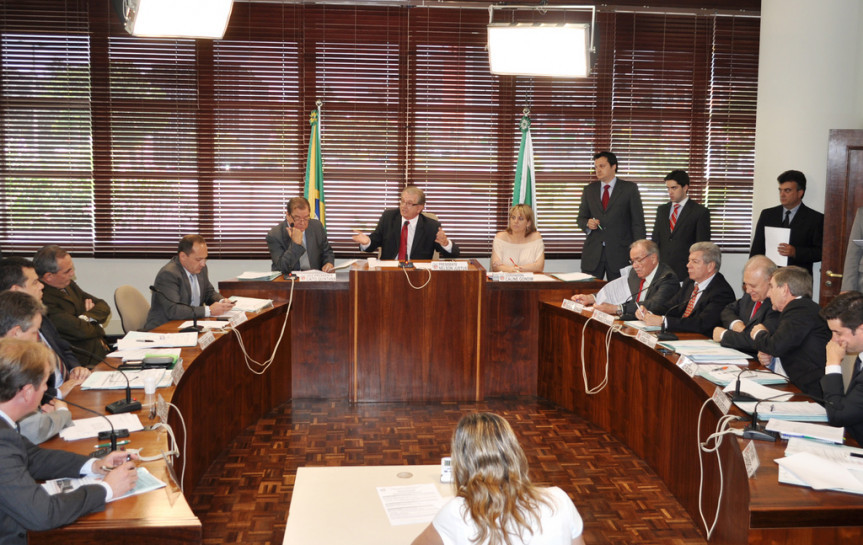 Reunião da Comissão de Constituição e Justiça (CCJ).