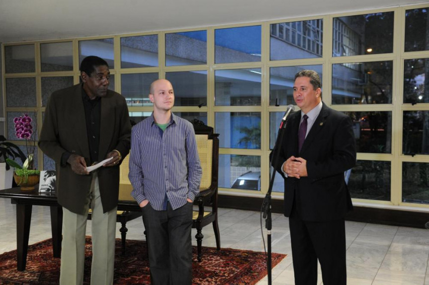 Relançamento do livro " Jairo - A Muralha Negra do clube coxa-branca".