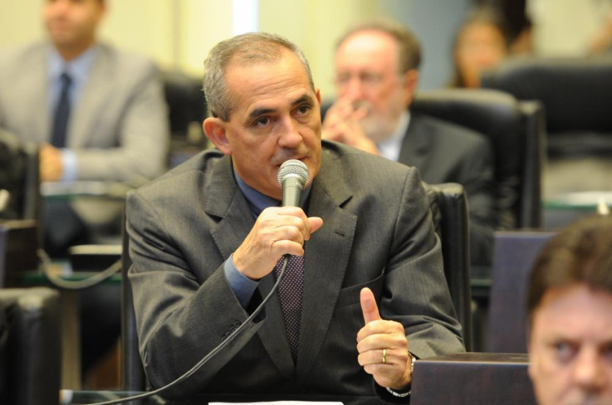 Deputado Nereu Moura (PMDB).