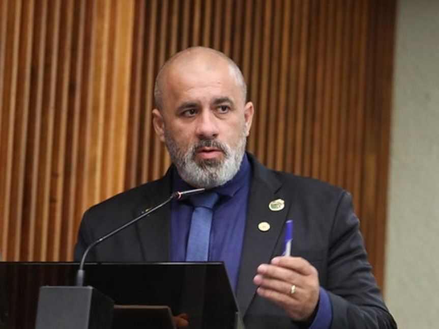 Deputado Soldado Fruet (PROS).
