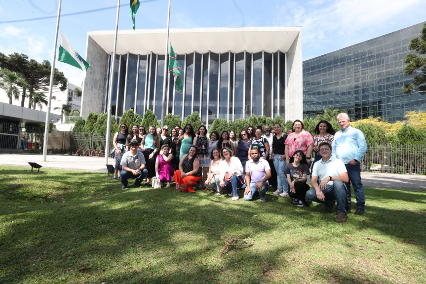 Os alunos do Instituto Federal do Paraná também aproveitaram a visita para compreender na prática os conceitos aprendidos em sala.