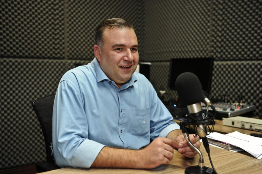 Programa "Fala Deputado" com o deputado Ney Leprevost (PSD)