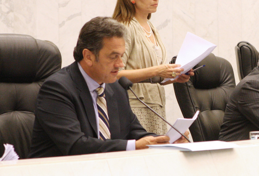 1º secretário da Assembleia Legislativa, deputado Plauto Miró (DEM).
