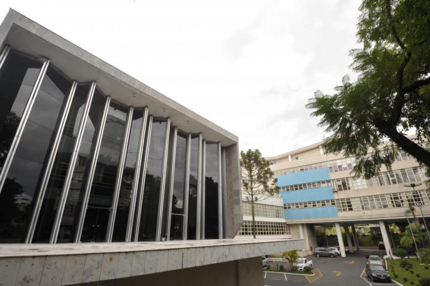 Assembleia Legislativa do Paraná.