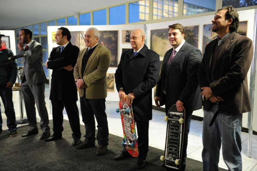 Espaço Cultural da Alep abriu hoje (21) uma exposição fotográfica sobre o Skate no Paraná.