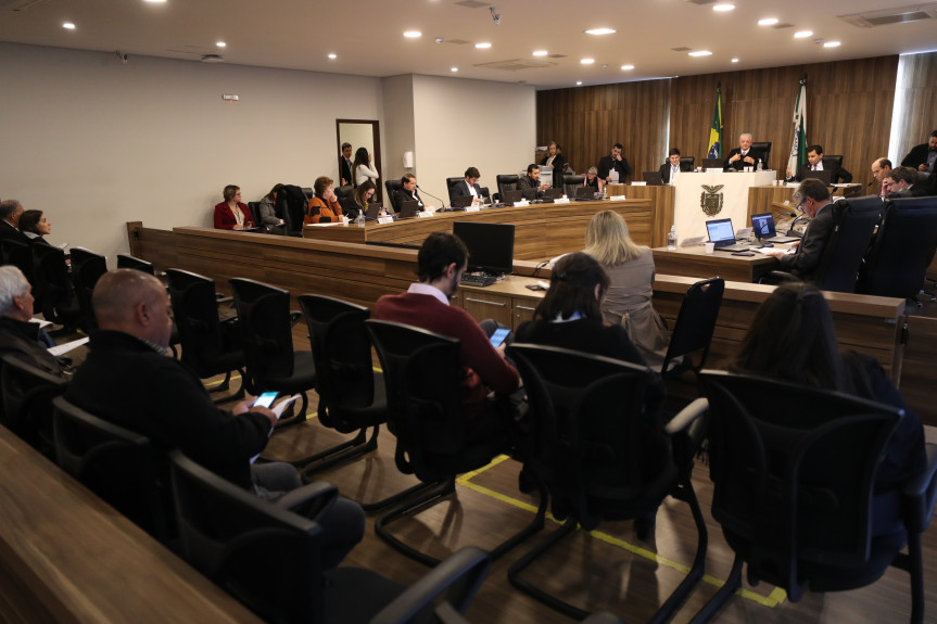 Reunião da Comissão de Constituição e Justiça (CCJ) da Assembleia Legislativa desta terça-feira (09).