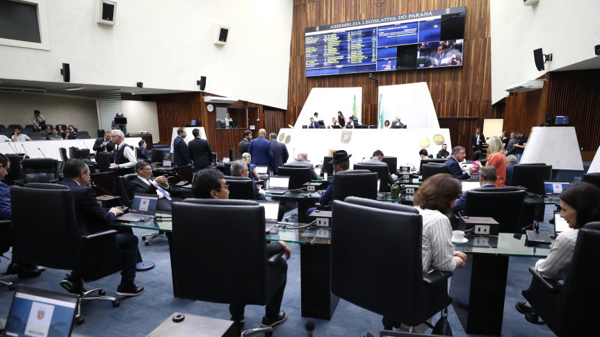 Nesta quarta-feira (3) foram realizadas duas sessões plenárias.