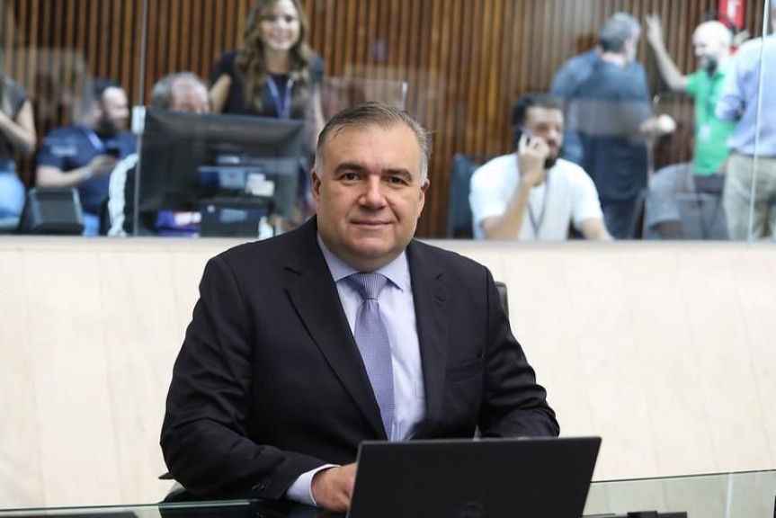 O deputado Ney Leprevost (União) é o coordenador da Frente Parlamentar da Medicina.