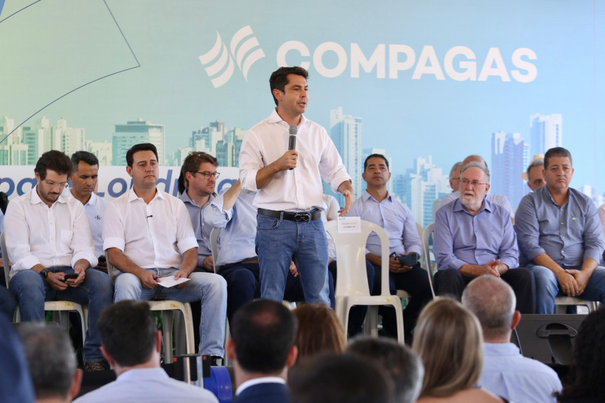 “Vamos instalar a sede do Poder Legislativo em Londrina pela segunda vez”, afirmou Curi.