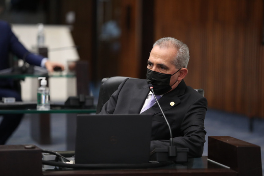 Deputado Nereu Moura, presidente da Comissão de Ciência, Tecnologia, Inovação e Ensino Superior da Assembleia Legislativa.