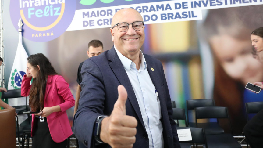 “Mais uma grande parceria da Assembleia Legislativa e o Estado. Agora, trabalhamos em conjunto para atender uma área importante, que é a educação infantil, em 258 cidades”, pontuou Romanelli.