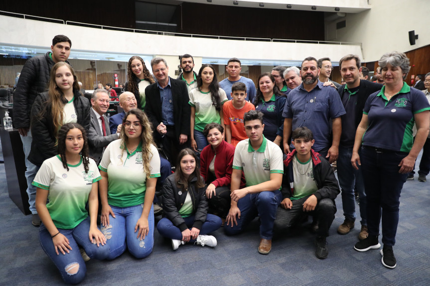 A solenidade que prestou homenagens ao Padre Haruo Sasaki ocorreu na noite desta terça-feira (6), no Plenário da Assembleia Legislativa.