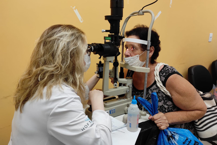 O optometrista é o profissional da área da saúde responsável pela avaliação primária da saúde ocular e por investigar anomalias visuais.