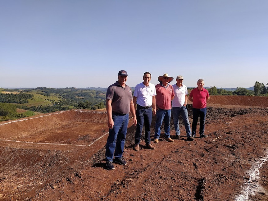 Deputado Reichembach visita obras da Usina de Biogás de Salgado Filho.