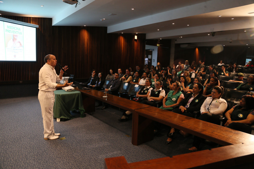 Deputado Dr. Batista (PMN) falou sobre a importância da prevenção à saúde e qualidade de vida aos servidores da Assembleia Legislativa.