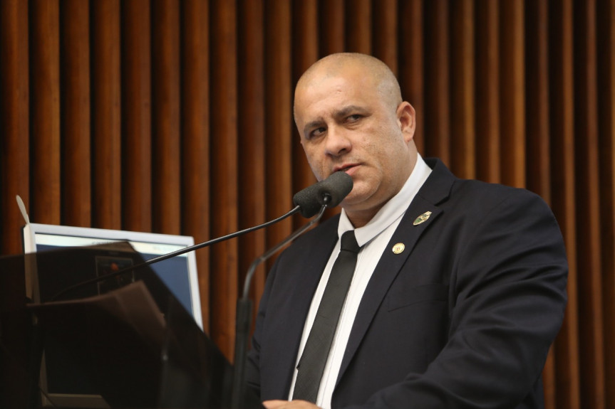 Deputado Soldado Fruet (PROS).