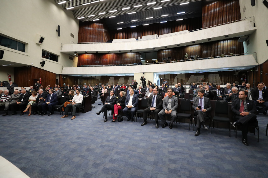 O empresário Adonai Aires de Arruda é o mais novo Cidadão do Paraná.