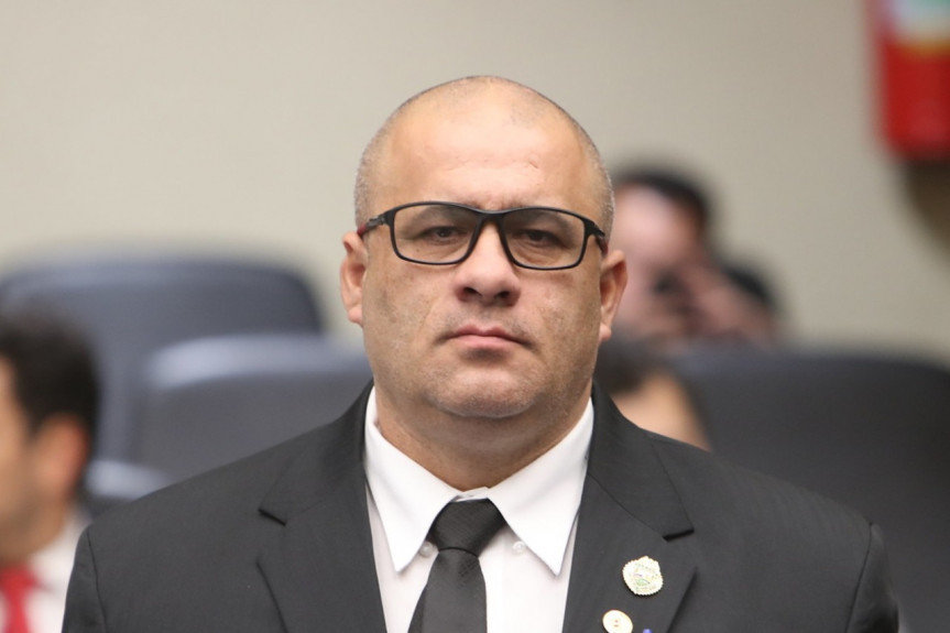 Deputado Soldado Fruet (PROS).