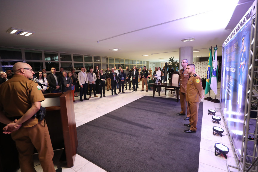 Evento de lançamento ocorreu no Espaço Cultural da Assembleia Legislativa.