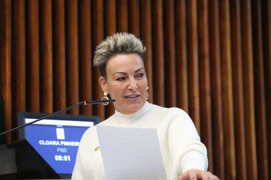 A deputada Cloara Pinheiro (PSD) é a Procuradora Especial da Mulher da Assembleia.