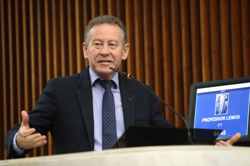 Deputado Professor Lemos (PT) recebeu a terceira maior votação no Paraná nas eleições de 2022.