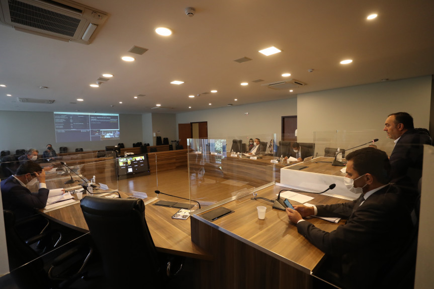 Reunião da Comissão de Constituição e Justiça (CCJ) da Assembleia Legislativa desta terça-feira (4) aprovou a admissibilidade da PEC que cria a Polícia Penal.