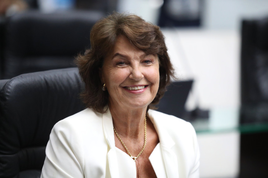 Deputada Cristina Silvestri (PP).