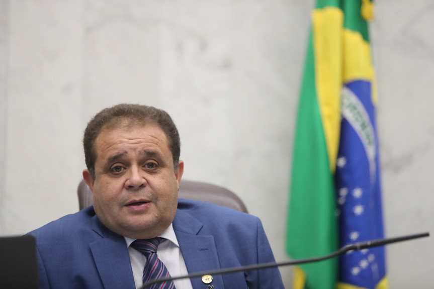 O Deputado Oziel Luiz Batatinha (MDB) é o líder do Bloco Parlamentar Digital e da Inovação.