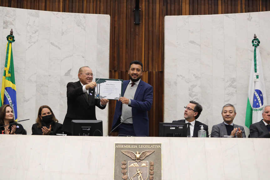 Assembleia celebra os 200 anos da entidade maçônica Grande Oriente do Brasil.