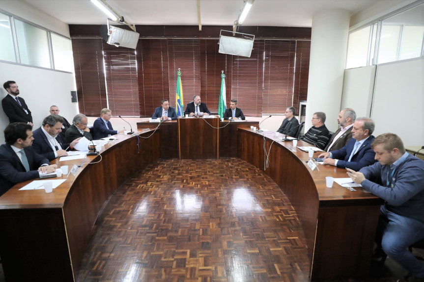 Reunião ocorreu na manhã desta terça-feira (6), na Sala das Comissões da Assembleia Legislativa.