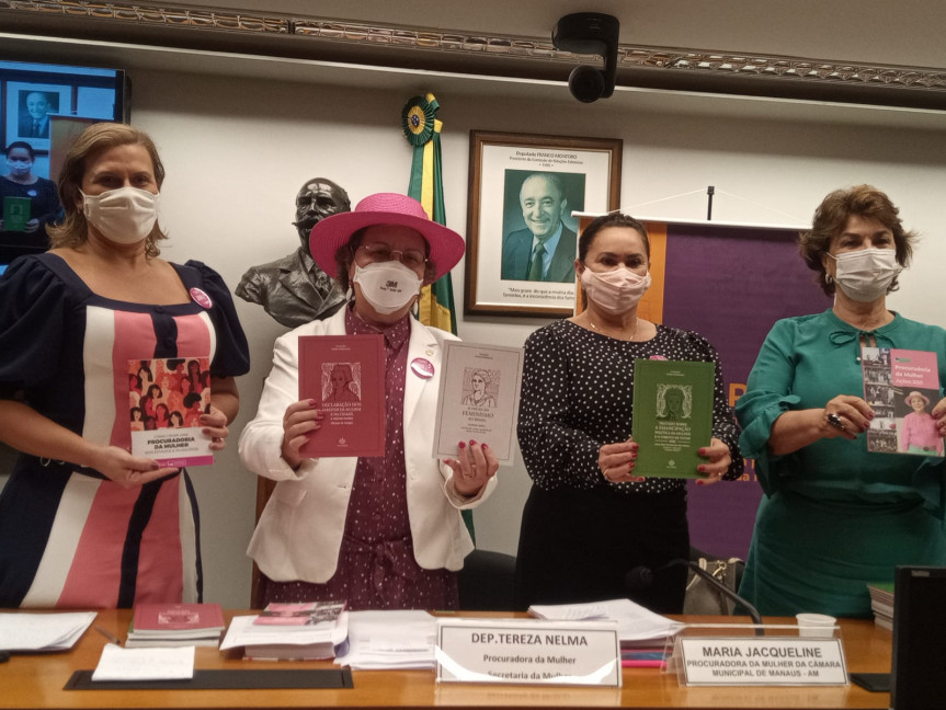 Atuação da Procuradoria da Mulher da Assembleia Legislativa foi citada como exemplo de boas práticas durante o II Encontro Nacional de Procuradorias.