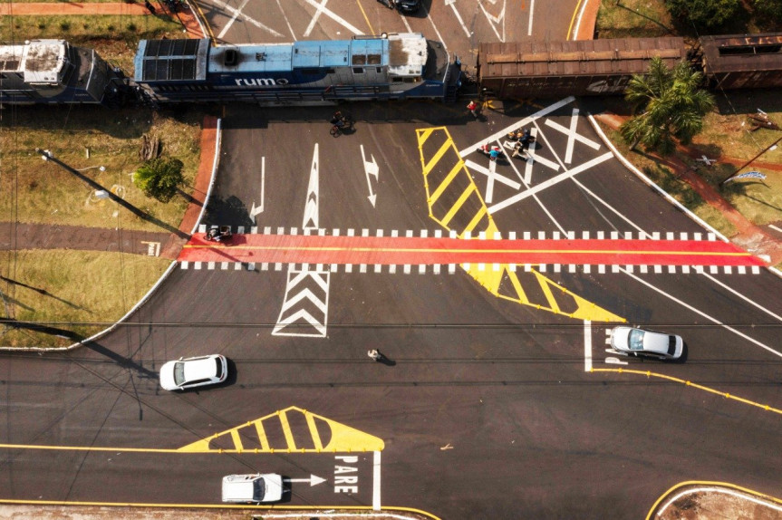 De acordo com a ANTT, 73 municípios do Paraná têm travessias de trem.