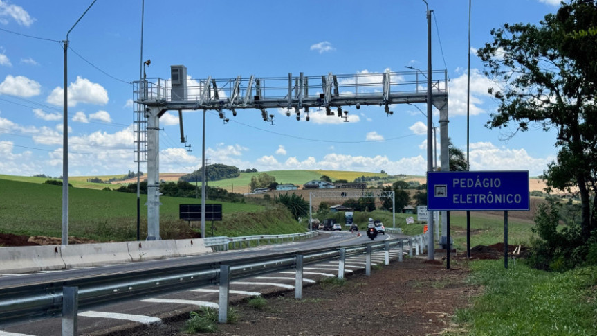 Órgão federal vai suspender as cobranças indevidas de pedágio pelo sistema free flow nas rodovias do Paraná.
