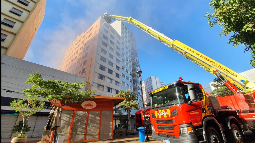 Plataforma do Corpo de Bombeiros de Londrina foi utilizada pela primeira vez nesta semana.