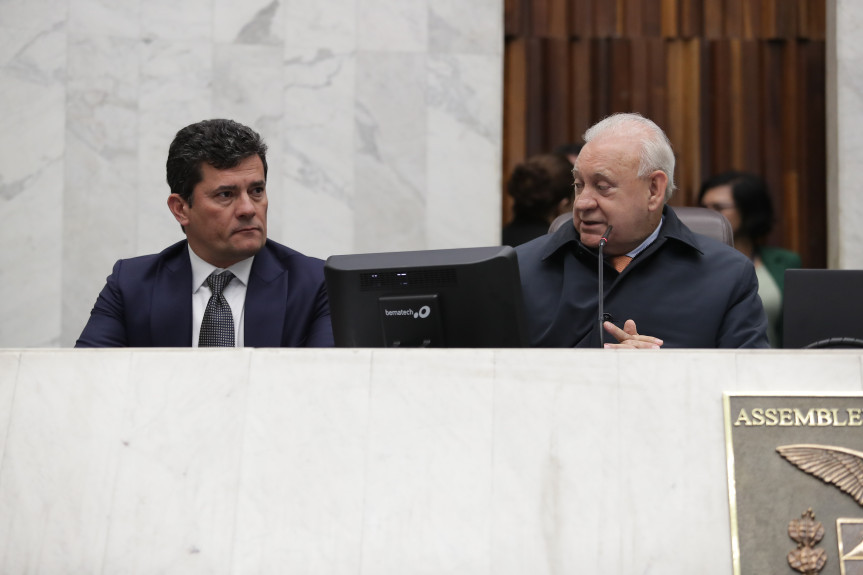 O senador eleito Sérgio Moro esteve nesta segunda-feira (07) na Assembleia Legislativa e reafirmou o compromisso de seu mandato com o Paraná.